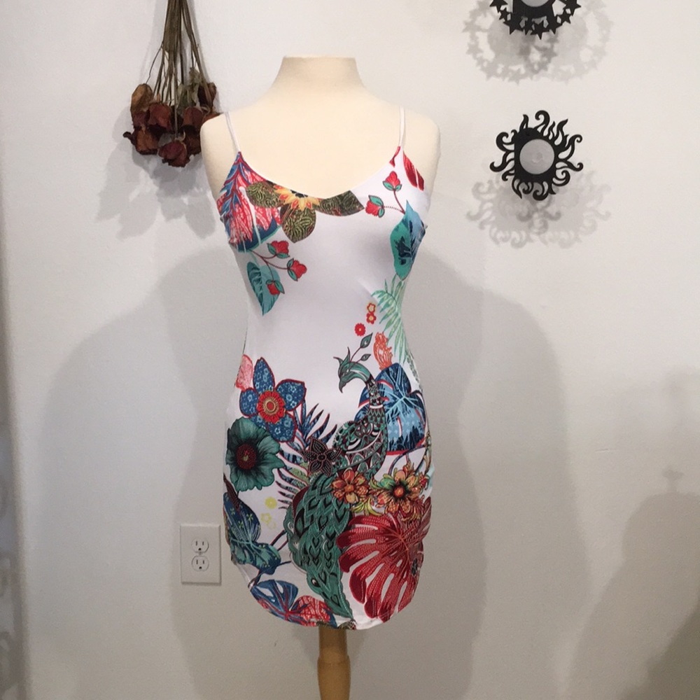 NWOT! Fashion Nova Tropical Palm Mini Dress